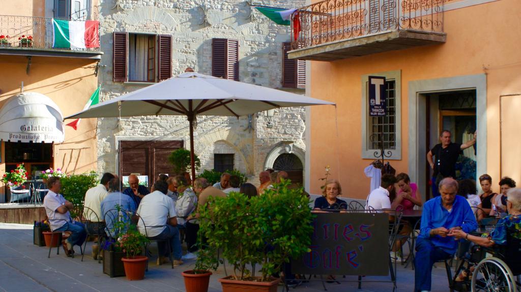 L'Ariete Pension Montone  Buitenkant foto